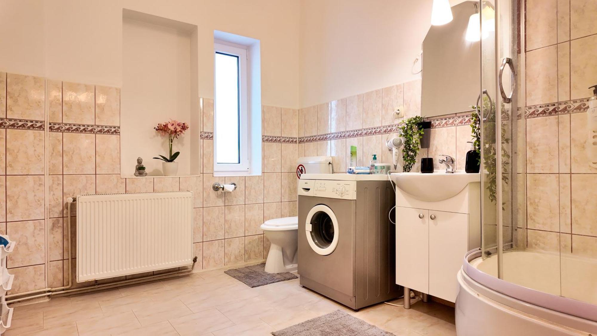 Intimo Oldtown Romantic Apartment Brassó Kültér fotó