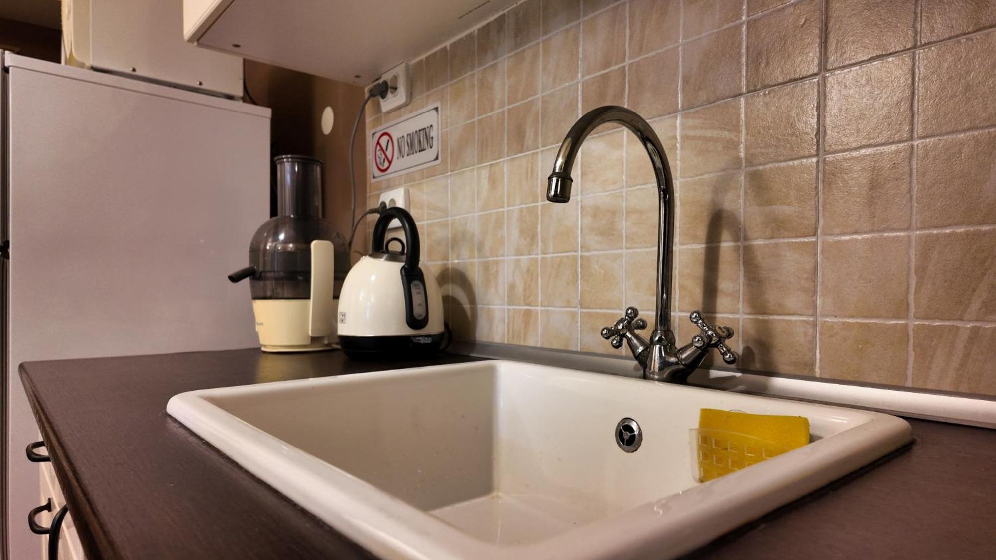Intimo Oldtown Romantic Apartment Brassó Kültér fotó